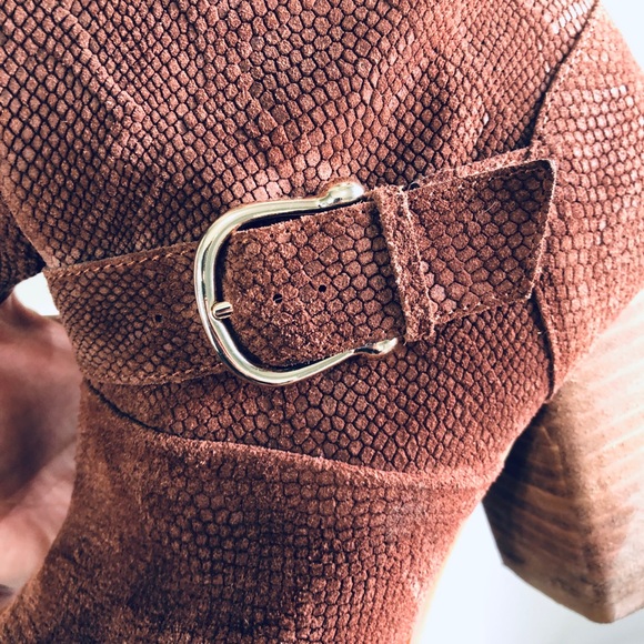 Isola boots size 7 1/2 M. - Picture 5 of 5